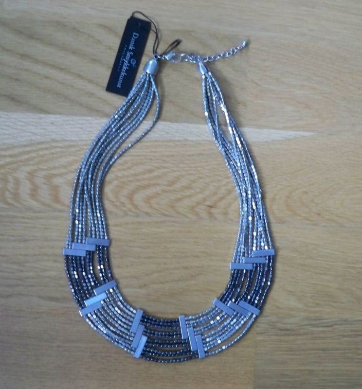 Halsband Hematit Silverpläterade Pärlor Magda Dansk Smykkekunst