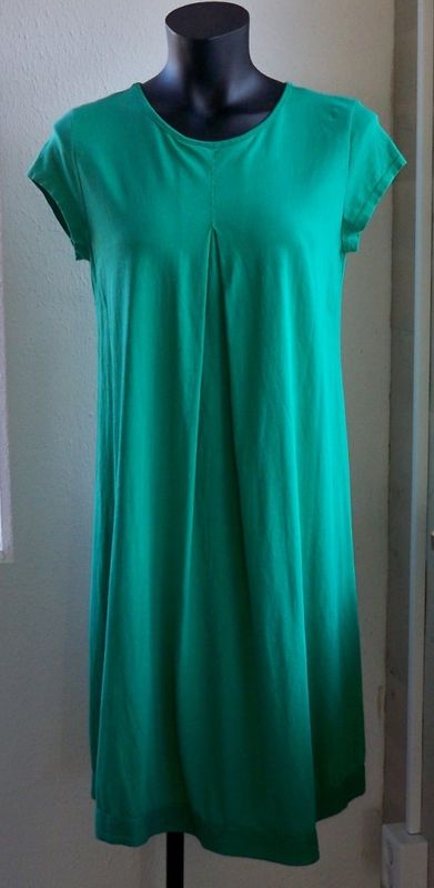 Smaragdgrön Jerseyklänning Med Kort Ärm