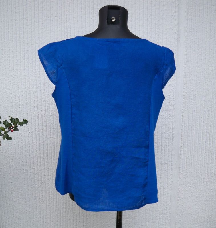 Blå Linneblus med holkärm. Puro Lino