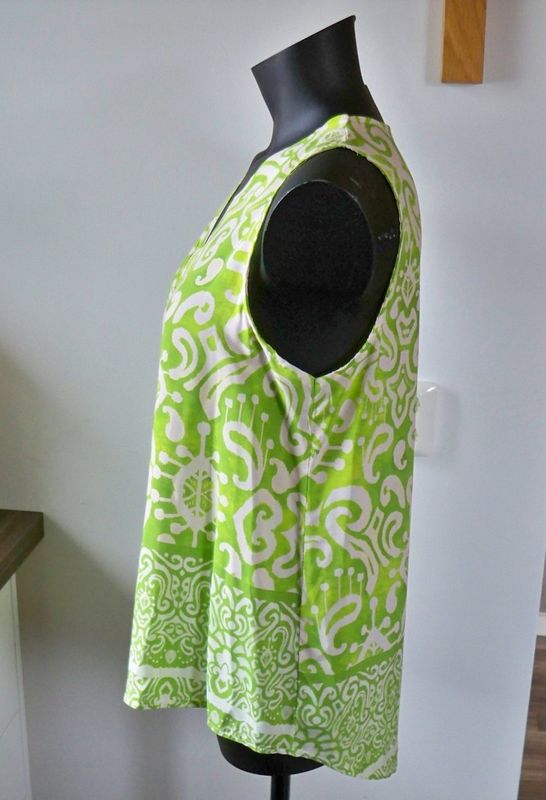 Kiwigrön Mönstrad Ärmlös Blus