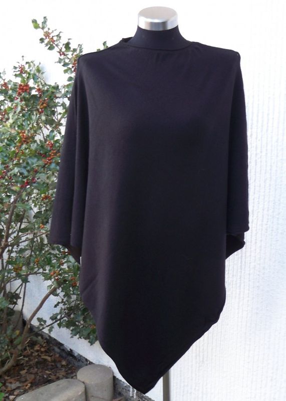 Svart Poncho Viskos/Ull
