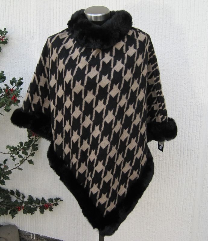 Svart / Beige Hundtandsmönstrad Poncho Med Pälskant