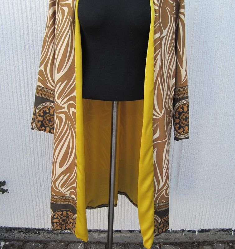 Mönstrad Kappa Kimono Beige Cremevit