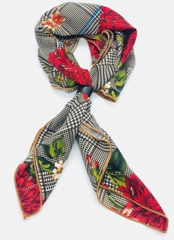 Scarf Rutig med blommor