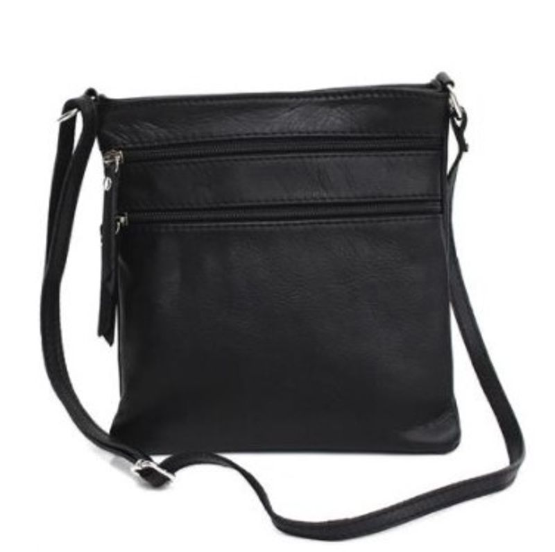 Svart skinnväska med axelrem